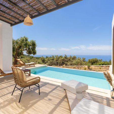 Mellamare Luxury Suites Athanion Exterior photo