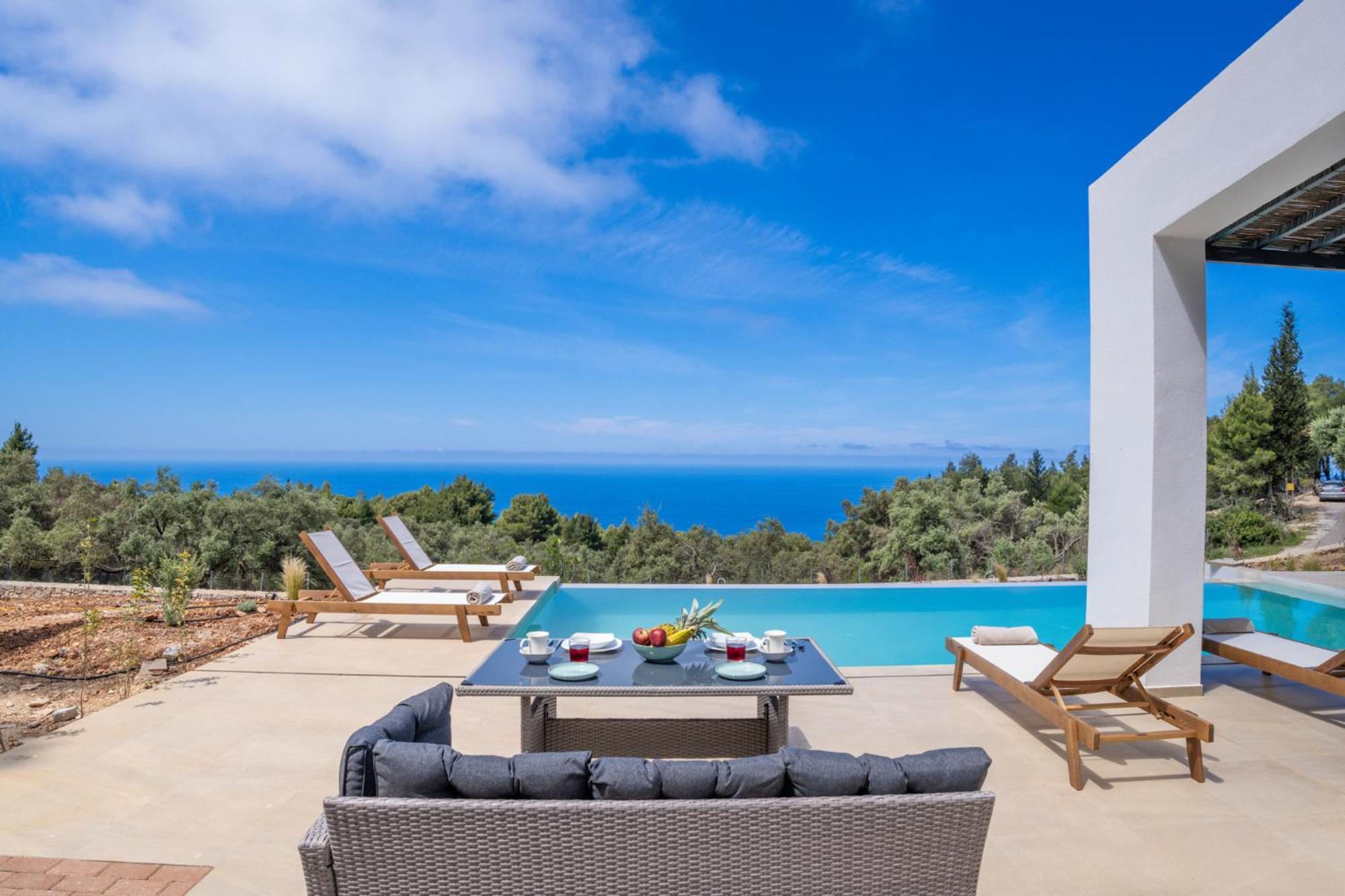 Mellamare Luxury Suites Athanion Exterior photo