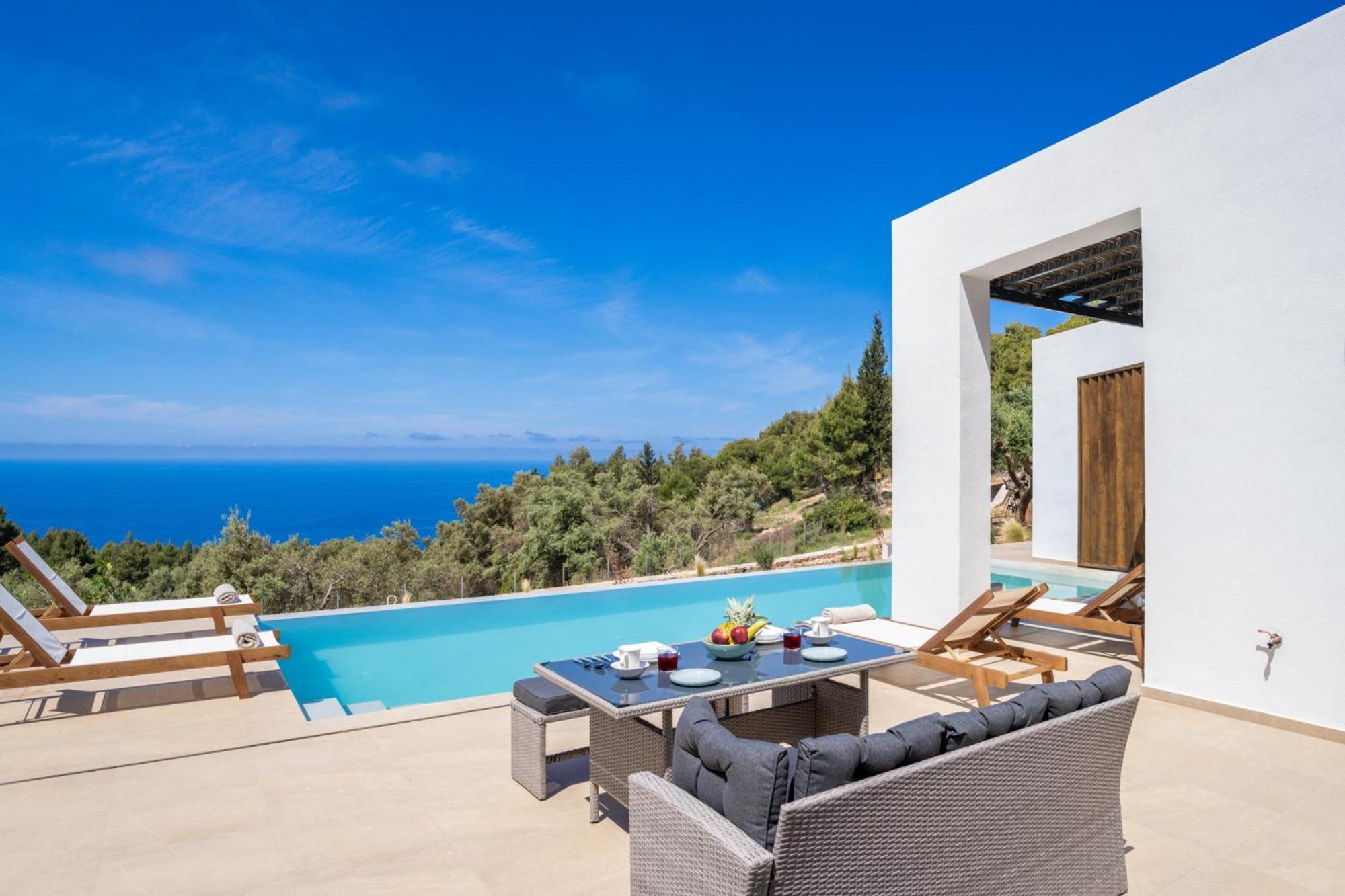 Mellamare Luxury Suites Athanion Exterior photo