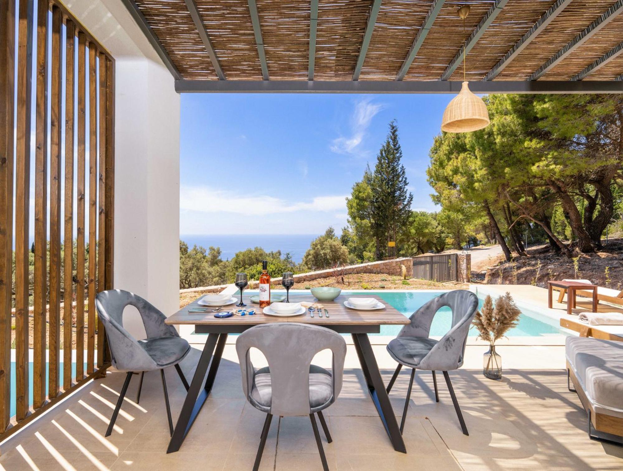 Mellamare Luxury Suites Athanion Exterior photo